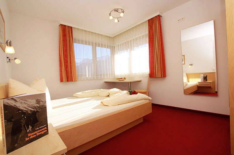Apartment 4 mit Doppelbettzimmer im Apart Bergkristall